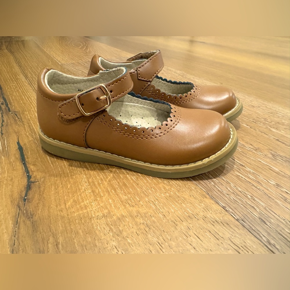FOOTMATES LEATHER MARY JANE SIZE 7M TODDLER
